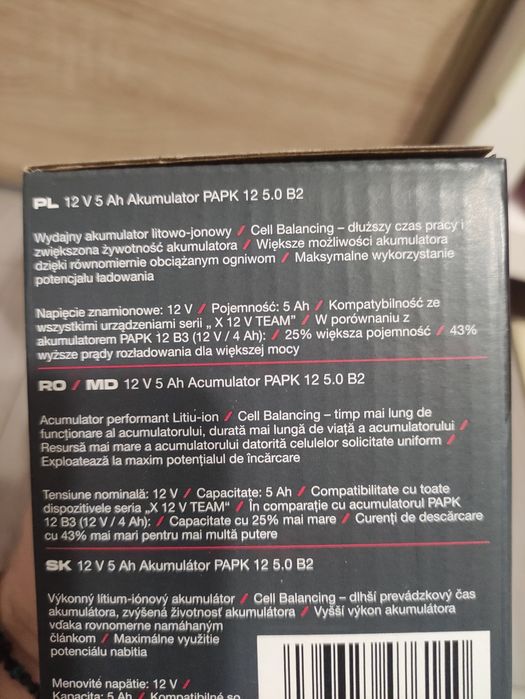 Set baterie 5 ah plus incarcator 2,4 a 12 V Parkside Performance