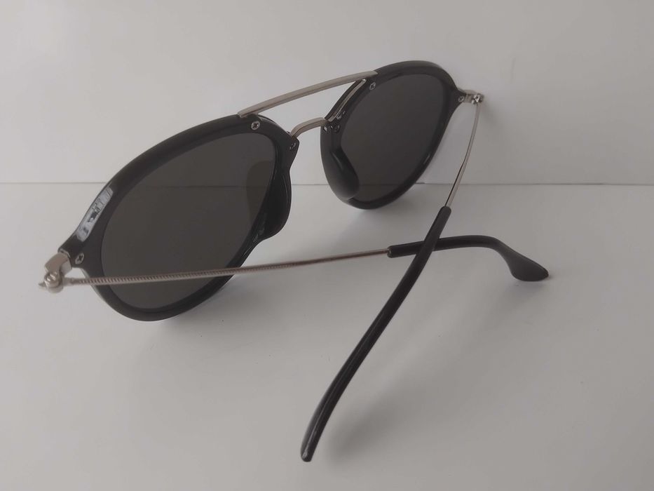 Слънчеви очила унисекс модел подходящи за мъже и жени