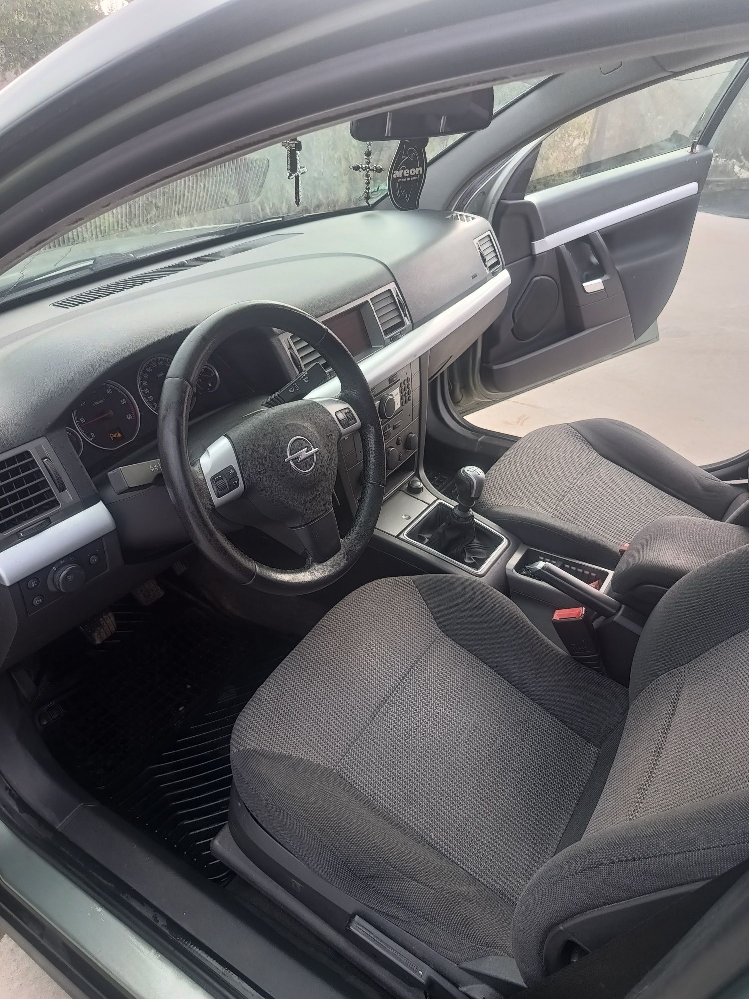 Opel Vectra C 1.9 Tdi 150 cp