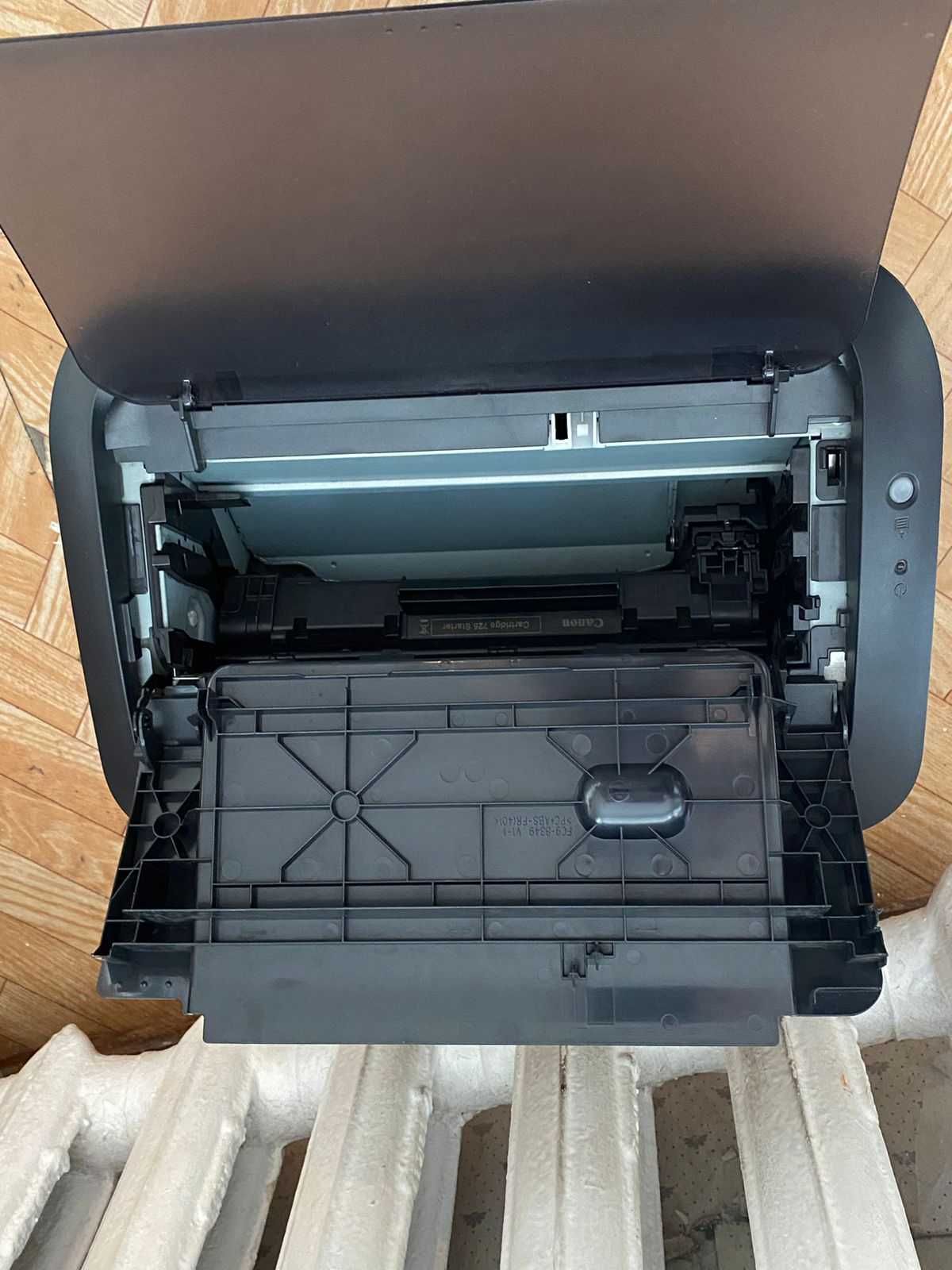 Продам принтер Canon LBP6030B