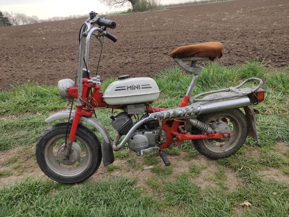 Продавам моторчето Рига 26