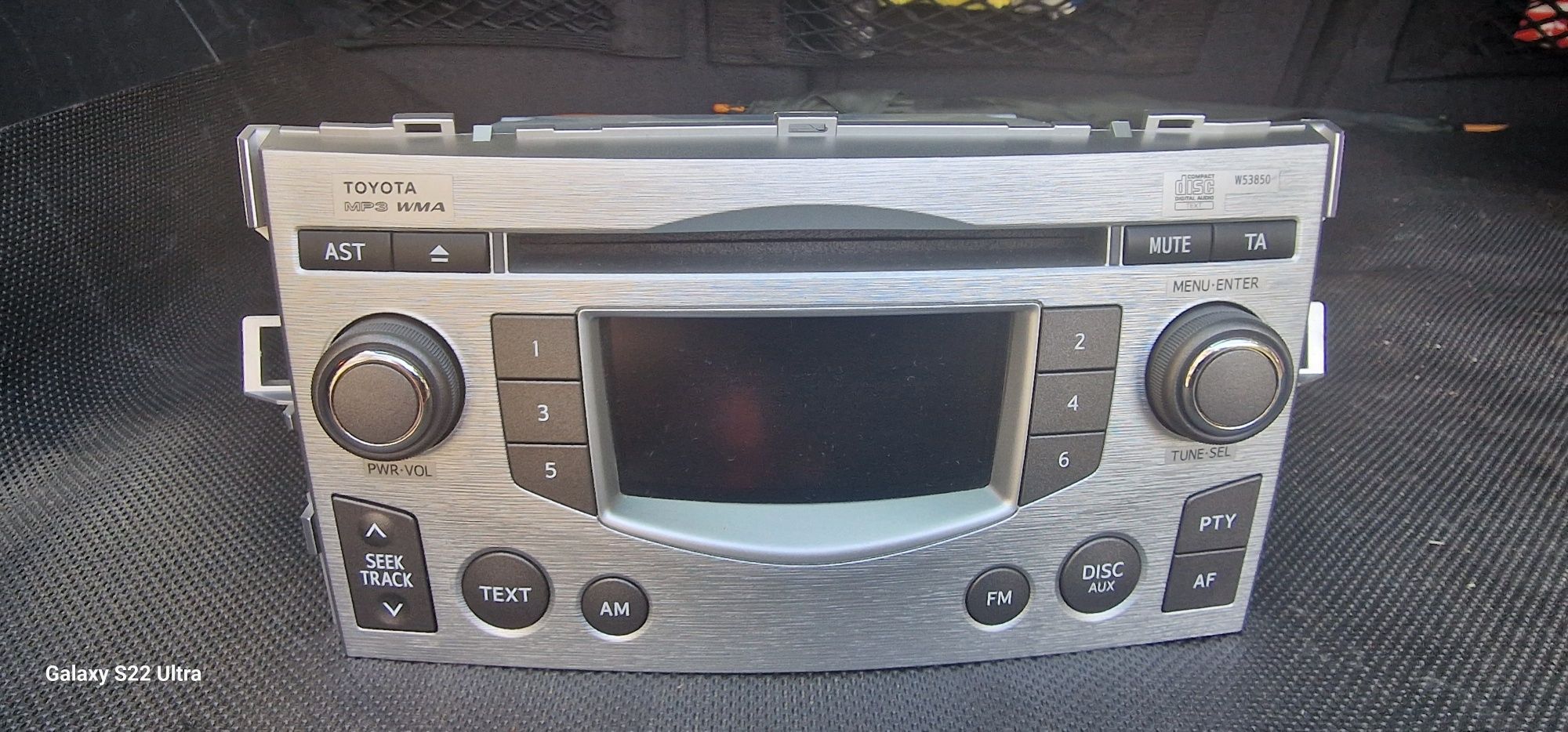 Сд mp3 радио за тойота версо 2010 година