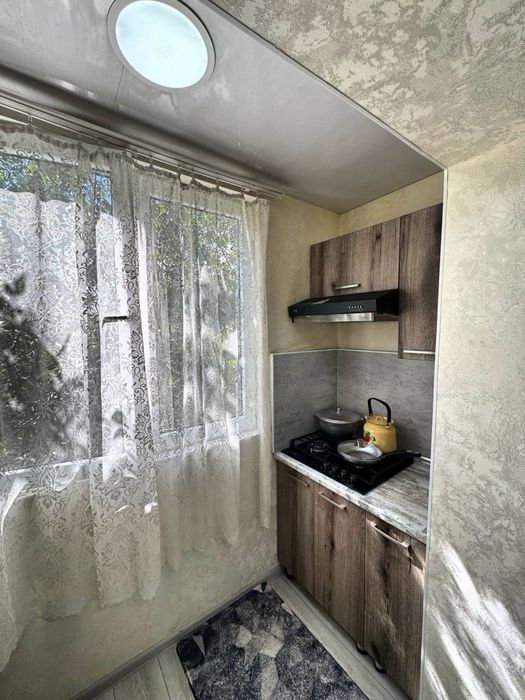 Сдаётся квартира,Чилонзар 1 квартал,евро однушка,укомплектована,кирпич