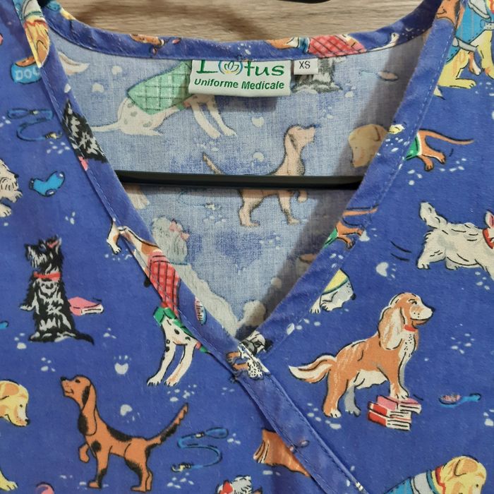 Camasi medicale pentru femei