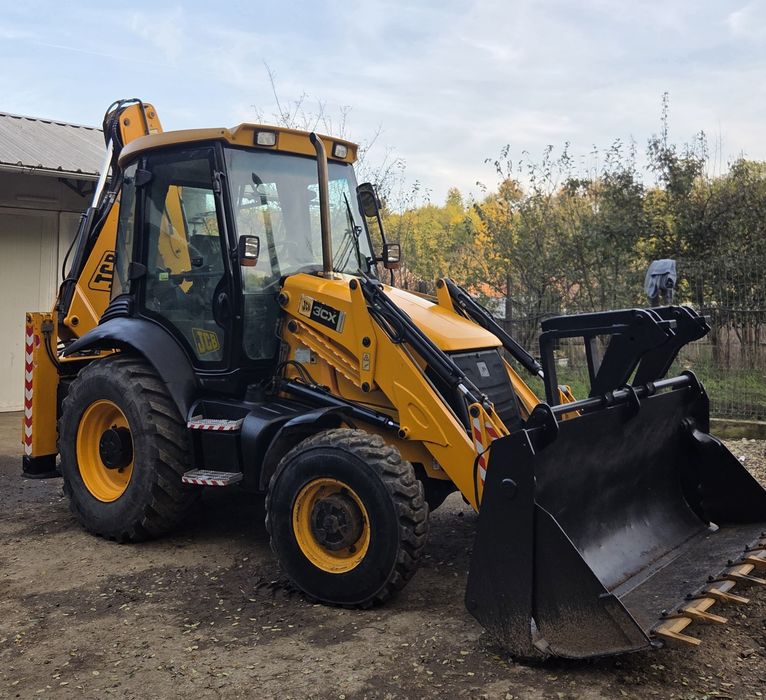 Buldoexcavator Jcb 3cx 2010