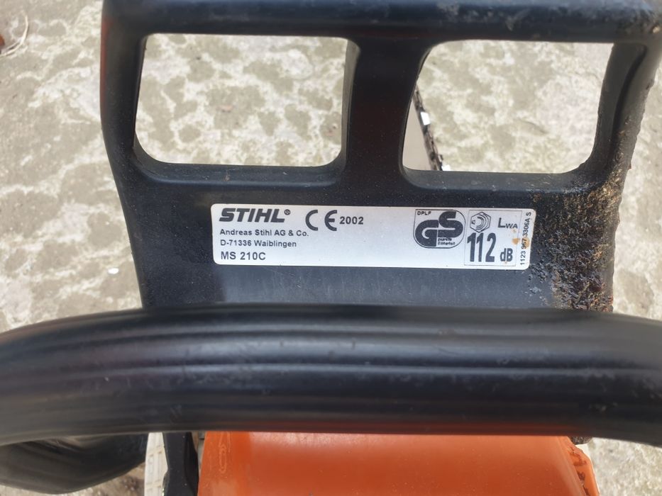 Vând Drujba Stihl MS 210C