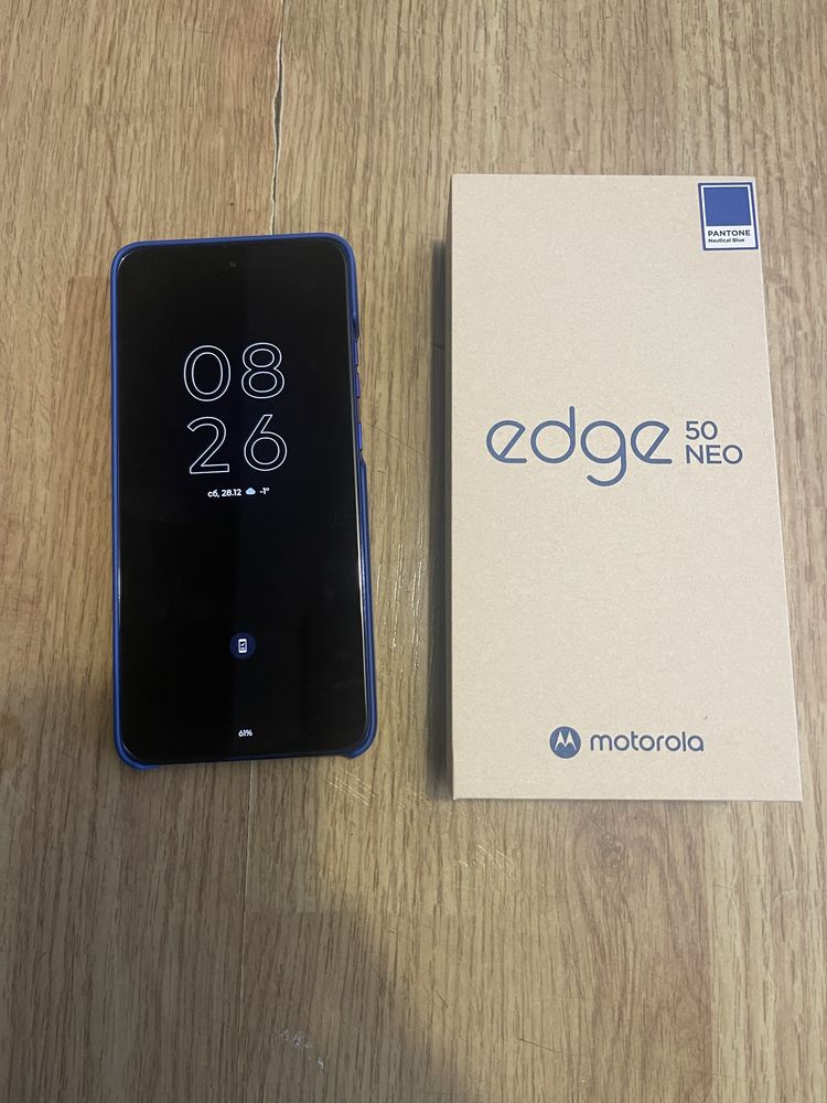Motorola edge 50 neo с 24 месеца гаранция