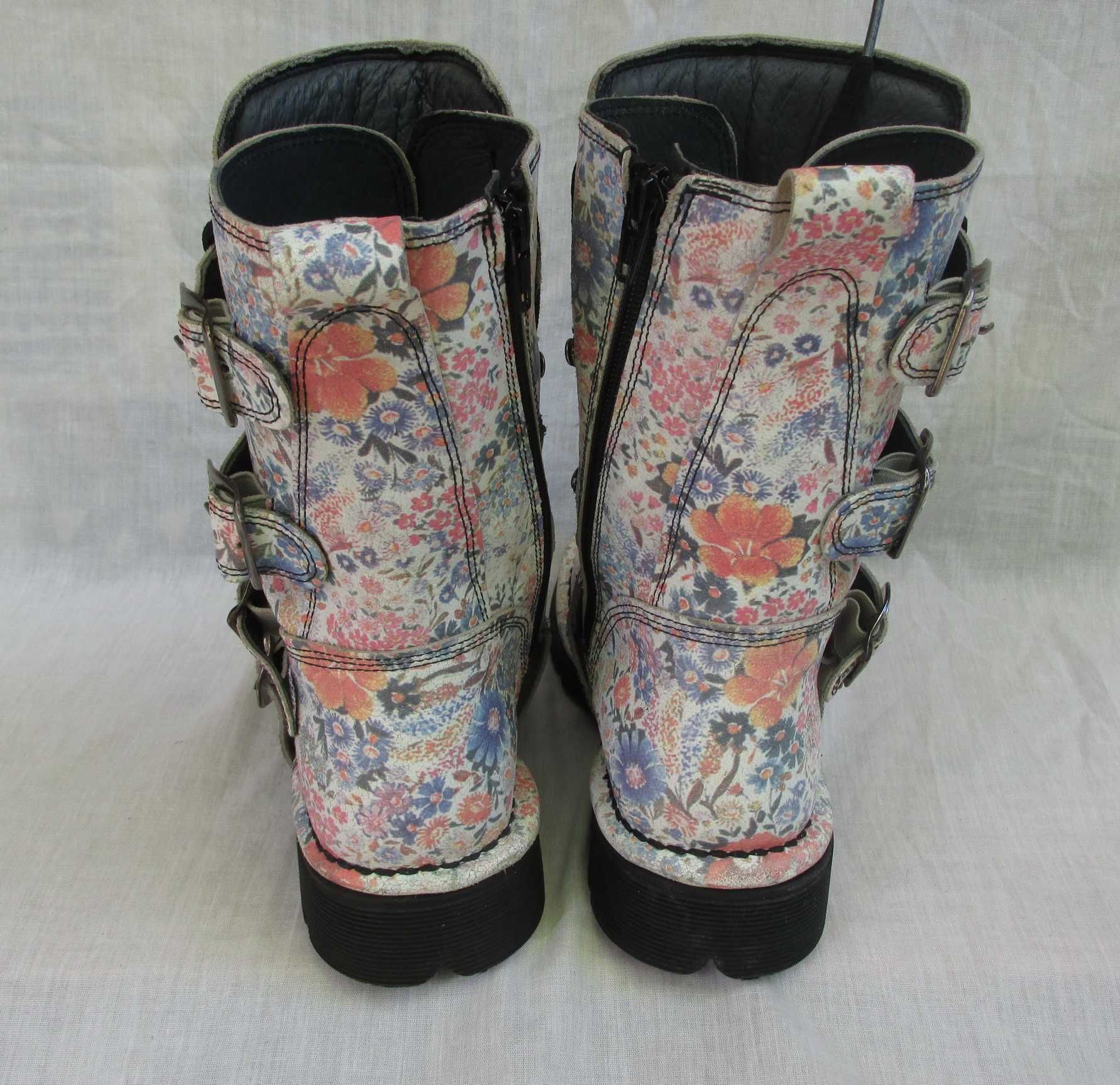 Bocanci/cizme New Rock original,model floral,marime 38 (24.5)