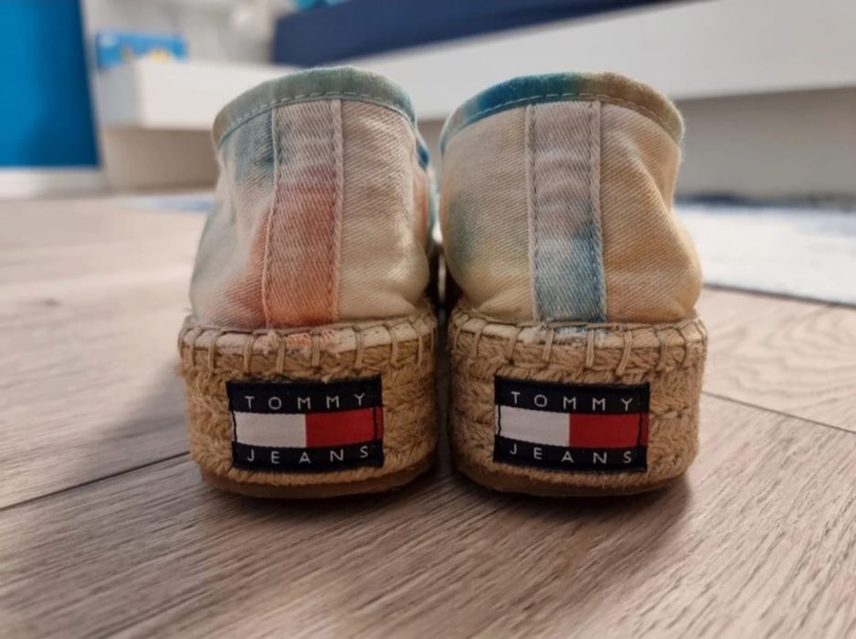 Tommy Hilfiger Jeans