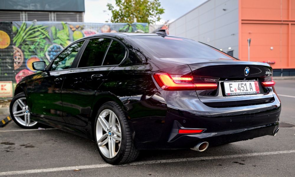 BMW 330E G20 2021