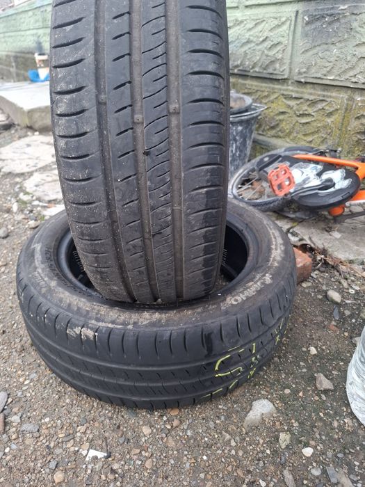 Vand 2 anvelope 195 50 15 kumho ca noi rulate foarte puțin dot 2021