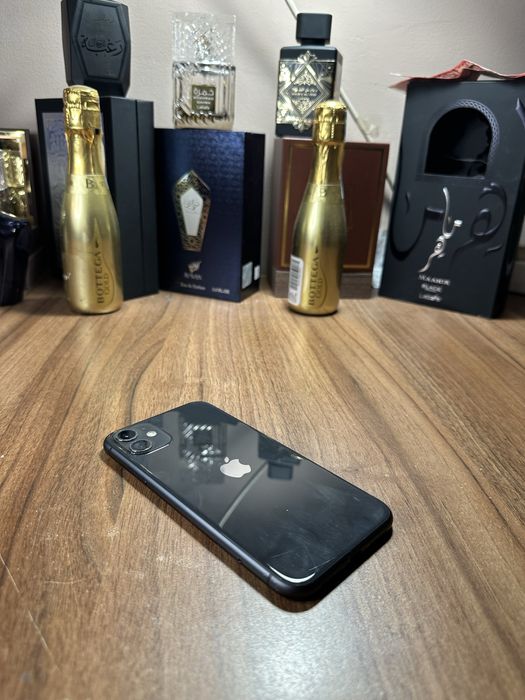 Iphone 11 128 GB impecabil