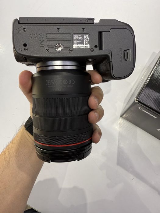 Canon EOS R5 kit Canon RF 24-105mm f/4L IS USM