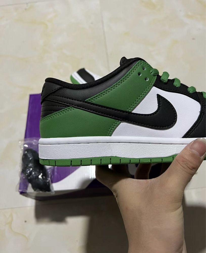 Nike SB Dunk Low Classic Green