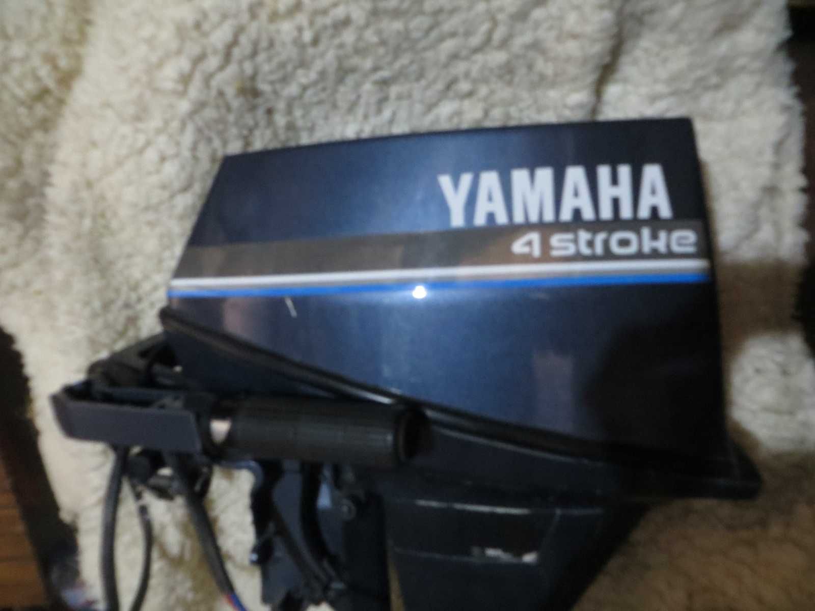 Извънбордов двигател YAMAHA 8 коня