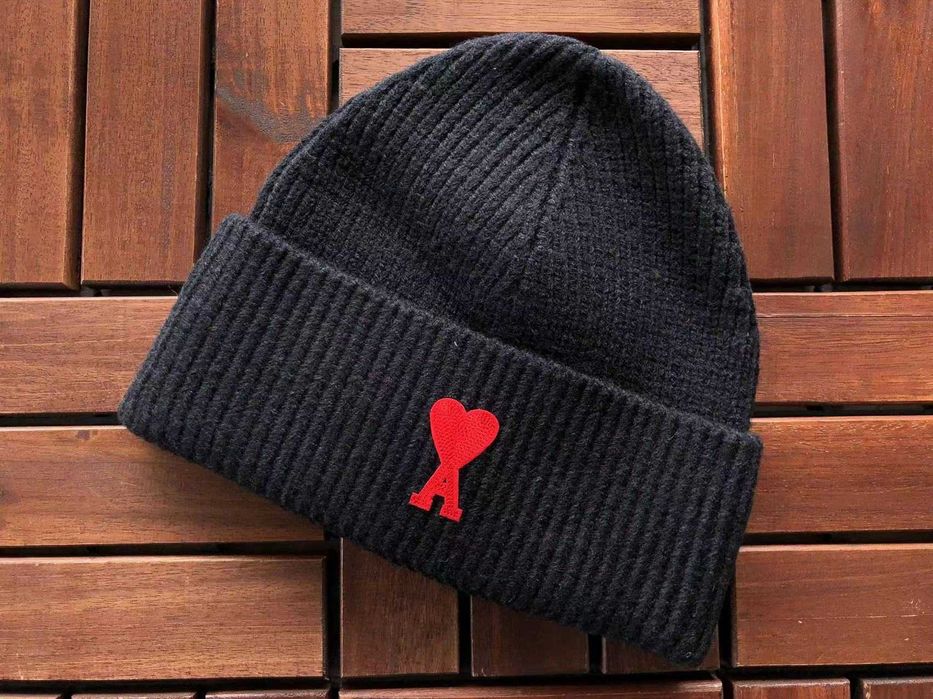 Caciula AMI Paris Premium