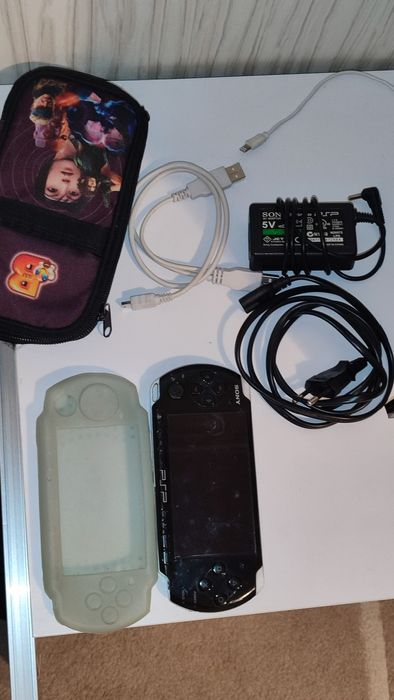 Приставка Sony psp 3004
