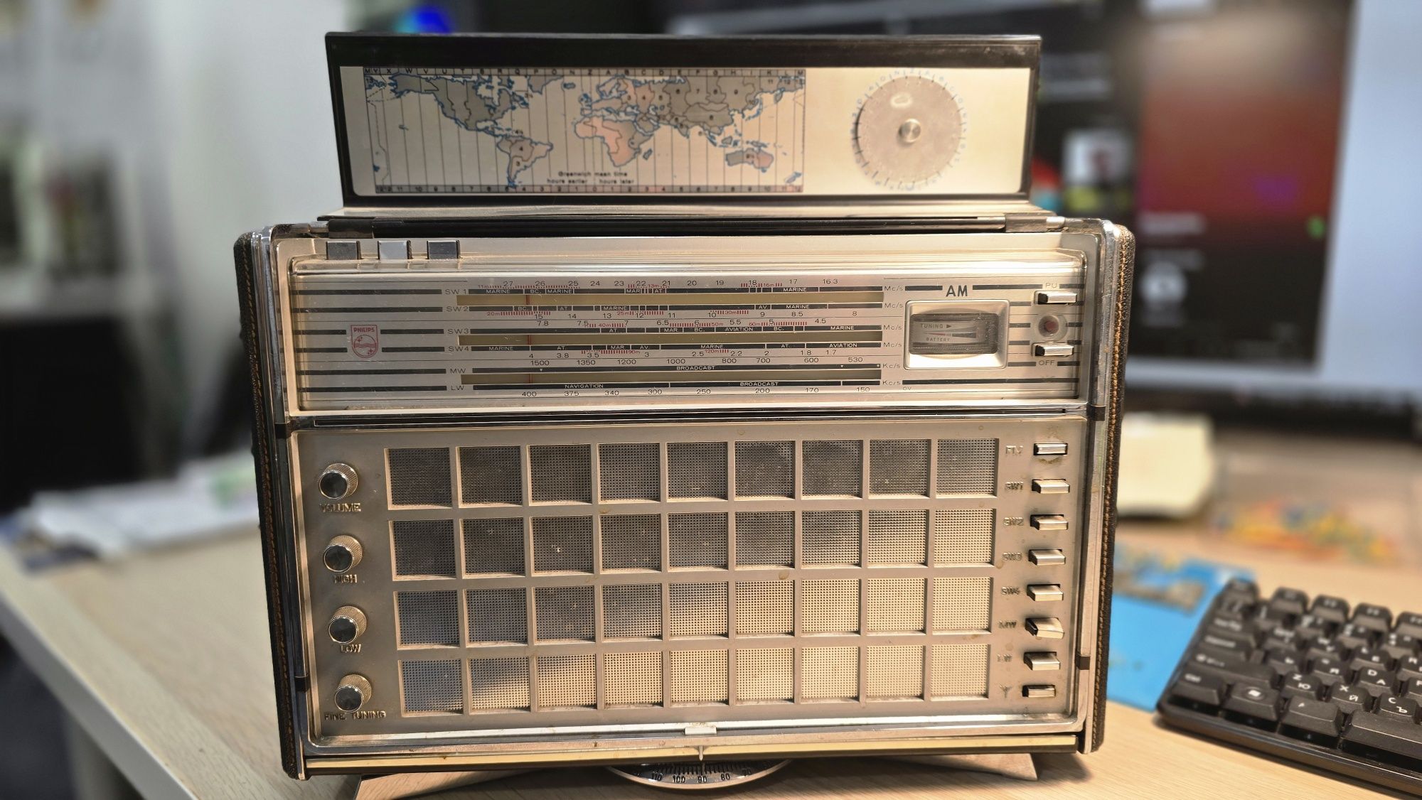 Philips Antoinette 22RL798 Transwold Deluxe Ретро Радио