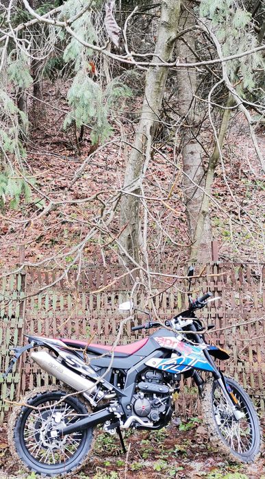 Motocicleta Aprilia RX125 E5 ABS