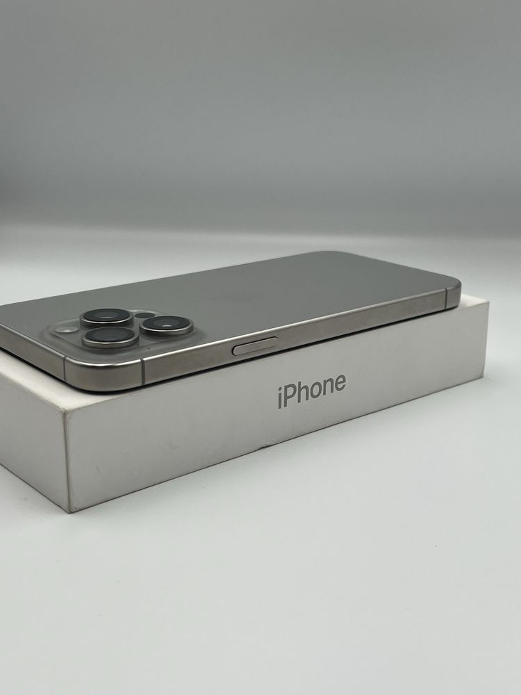 iPhone 15 Pro Max Natural Titanium 256 GB / Гаранциоен