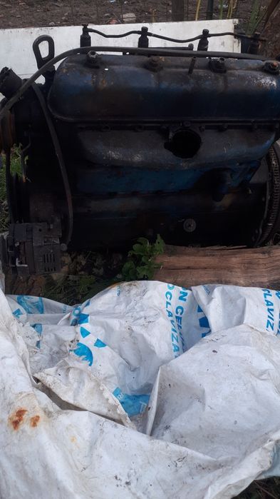 Motor tractor  u 650 utb piese