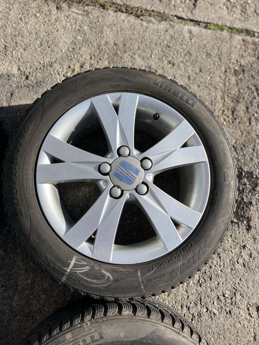 Джанти Seat Leon/Altea с зимни гуми 205/55/16 . Дот19