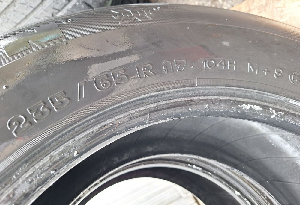 2бр. Гуми Michelin MXV4 SUV 235 65 17