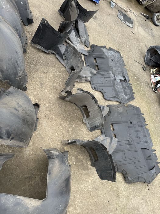 Carenaje , aparatori noroi passat b6