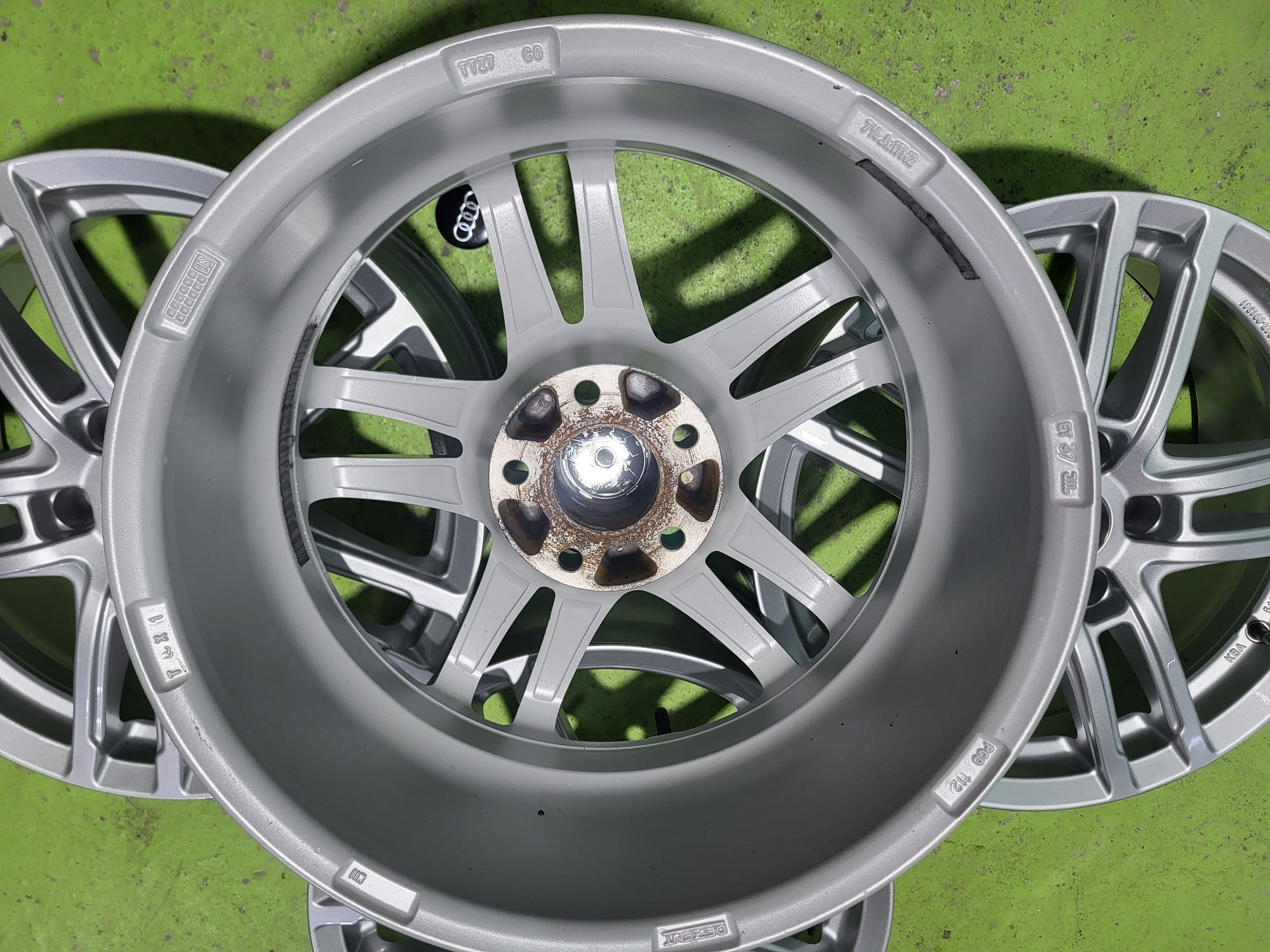 17 5x112 Audi A4 A6 A3 Vw Skoda 5х112