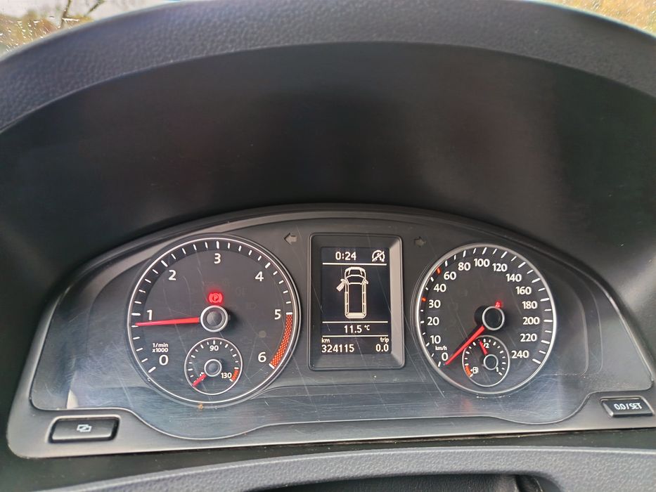 Vw t5. 2 euro5 140 cp 2012