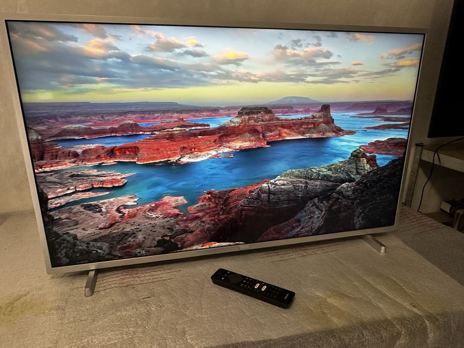 Philips 43 инча 4K смарт телевизор