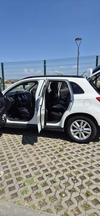 Mitsubishi ASX alb