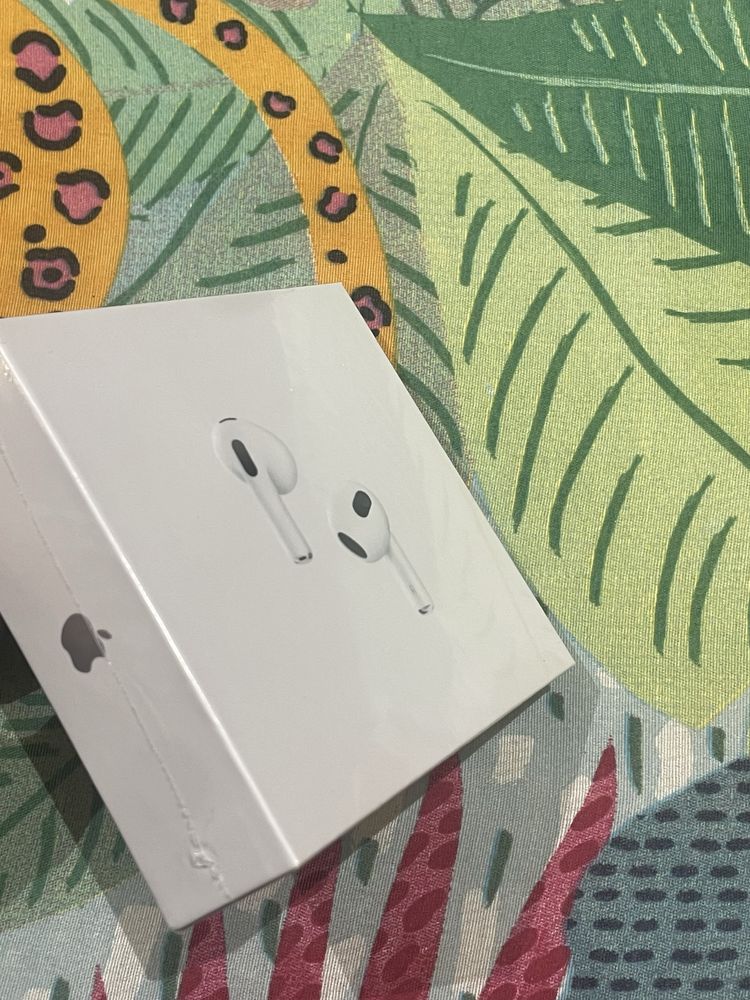 Airpdos gen 3 / casti Apple Airpods 3 NOI