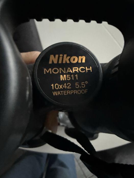 Binoclu Nikon Monarch 5/5 10/42 10x