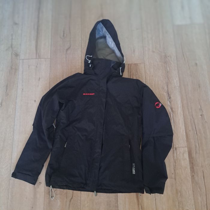 Mammut дамско спортно яке