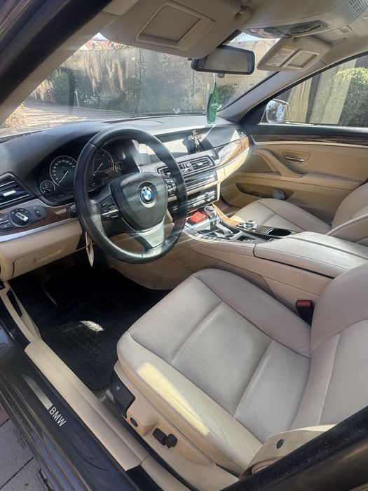 Vand bmw F 11  distributie + mentenanta  la zi  Accept verificare BMW