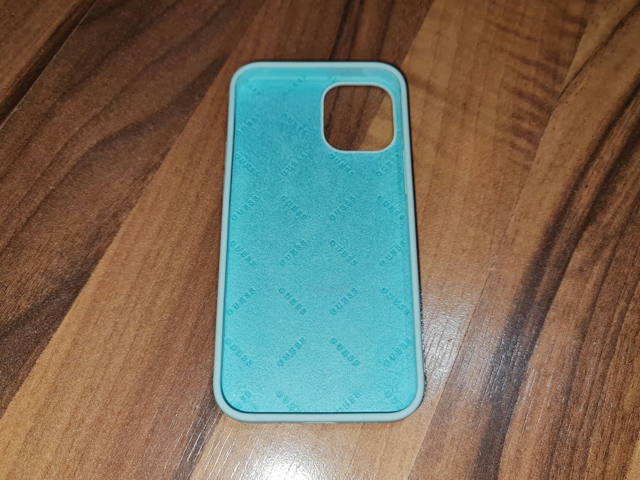 Husa silicon originala Guess Silicone Case Apple iPhone 12 mini