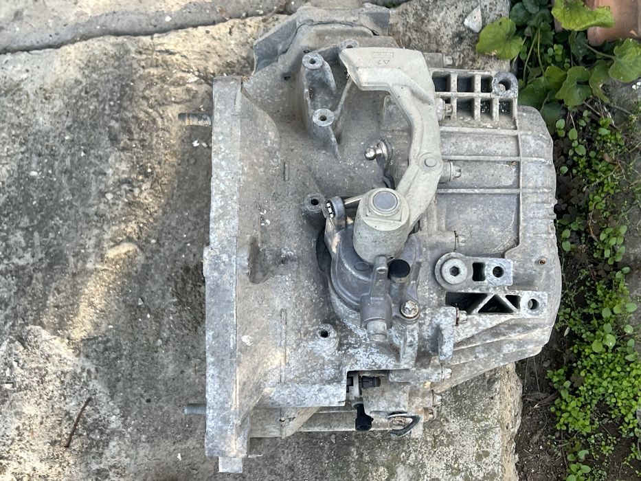 Скоростна кутия М32 - Фиат Гранде Пунто 1.9 120кс - за ремонт/части