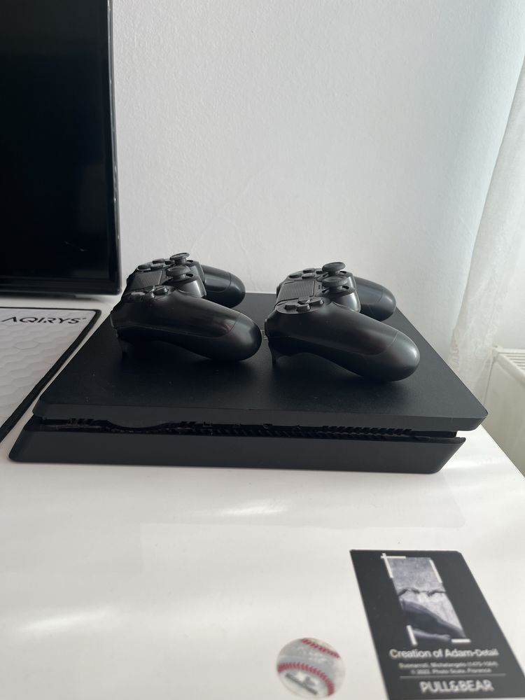 PlayStation4 Slim