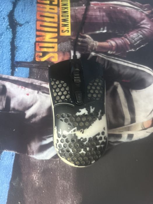 игровая мышка Hiper