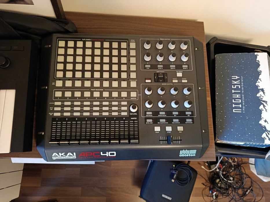 Akai APC-40 Midi Controller Live Pro