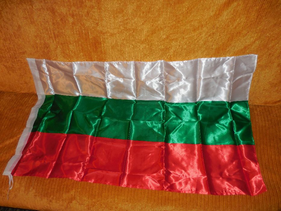 Български знамена българско национално знаме трибагредник флаг шито от