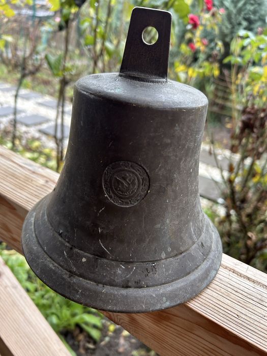 Clopot mare cu sunet puternic!