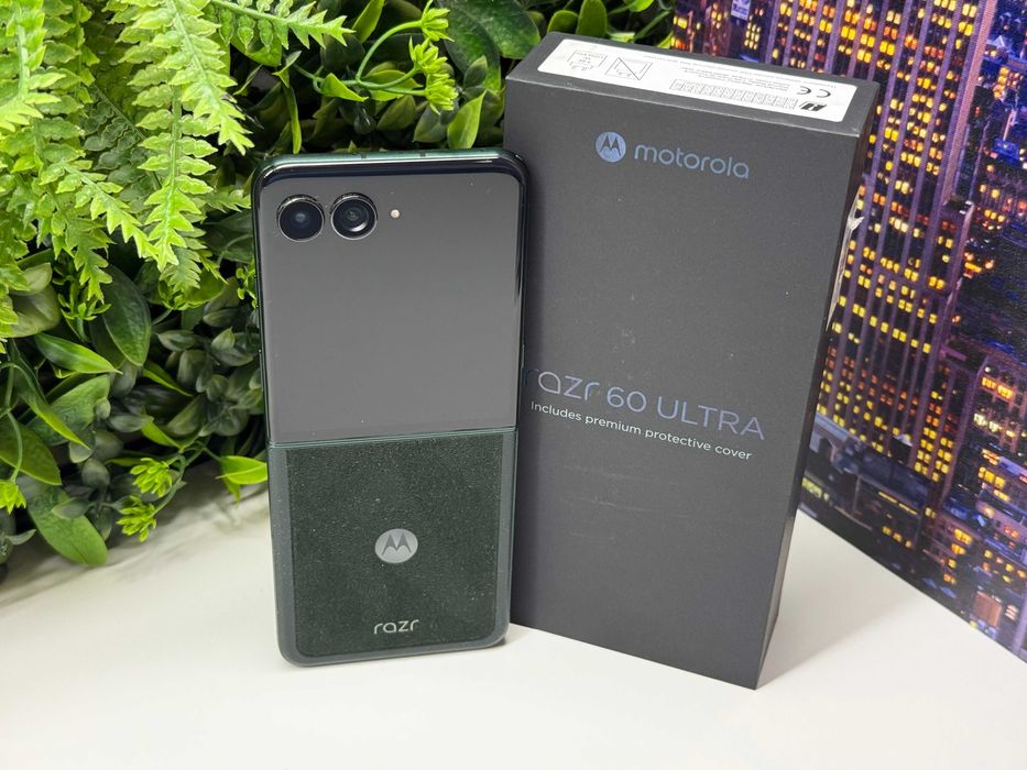 ! Като НоВо ! Motorola Razr 60 Ultra 512GB Гаранция
