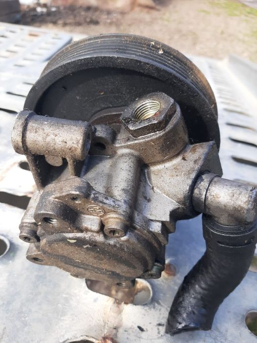 Pompa servodirectie mercedes ml w163