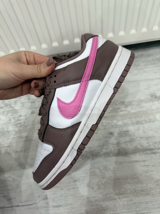 Дамски маратонки Nike Dunk Low