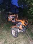 Vând motocultor 18cp cu remorca