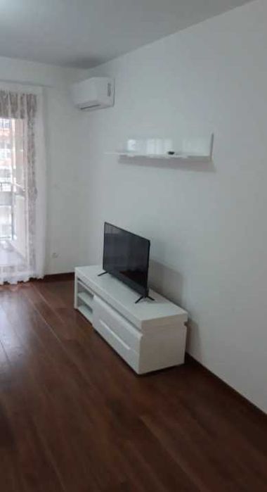 Дава се под наем Двустаен апартамент в Пловдив, Център - 48 кв.м за 153 € - Снимка #2