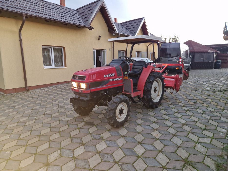 Tractor Mitsubishi