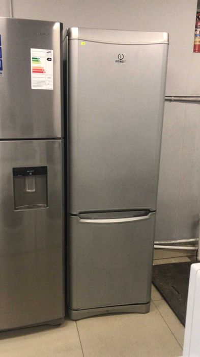 холодильник INDESIT